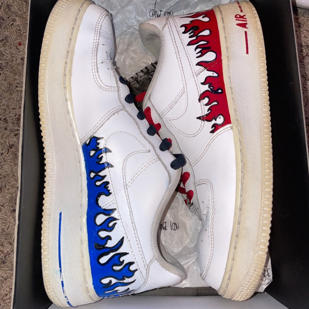 Costume Painted Flame Nike Air Force 1s